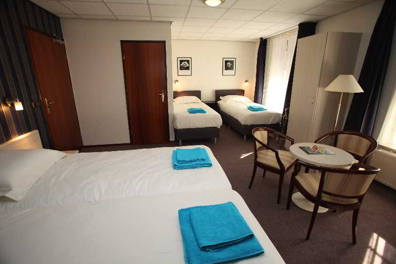 Room
Room
di Het Wapen Van Enkhuizen