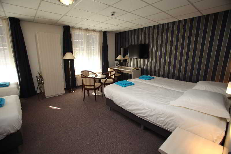 Room
Room
di Het Wapen Van Enkhuizen
