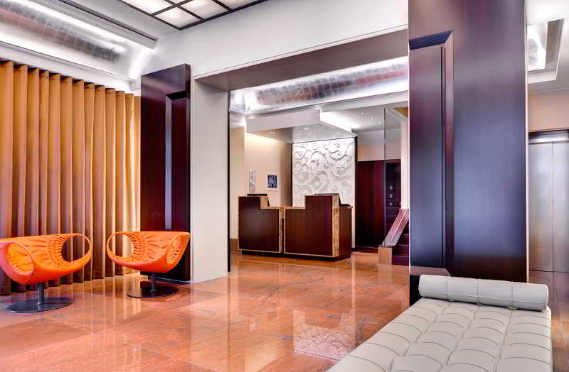 Lobby
Lobby
di Renaissance Lucerne Hotel