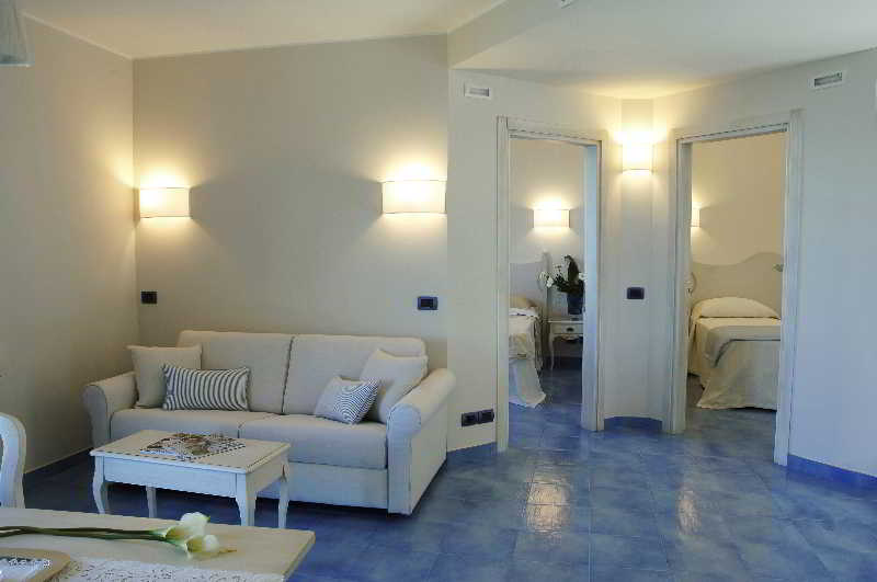 Room
Room
di Baia Delphis Resort