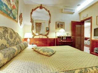 Room
Room
di Regina Elena Apartment