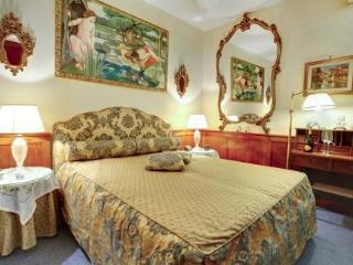 Room
Room
di Regina Elena Apartment