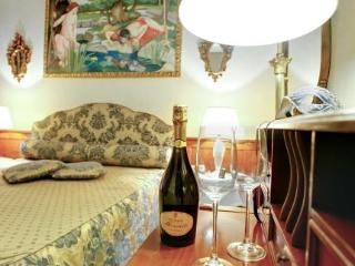 Room
Room
di Regina Elena Apartment