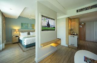 hotel-thumb