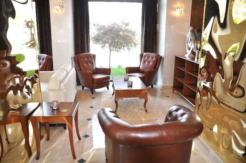 Lobby
Lobby
di Neva Star Gate Hotel