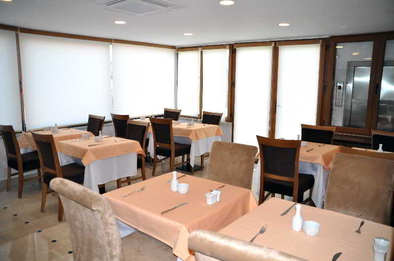 Restaurant
Restaurant
di Neva Star Gate Hotel