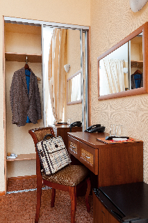 Room
Room
di Allegro Moskovsky