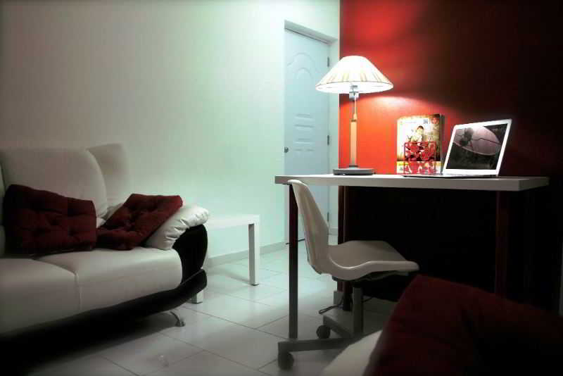 Room
Room
di Santo Domingo Bed and Breakfast