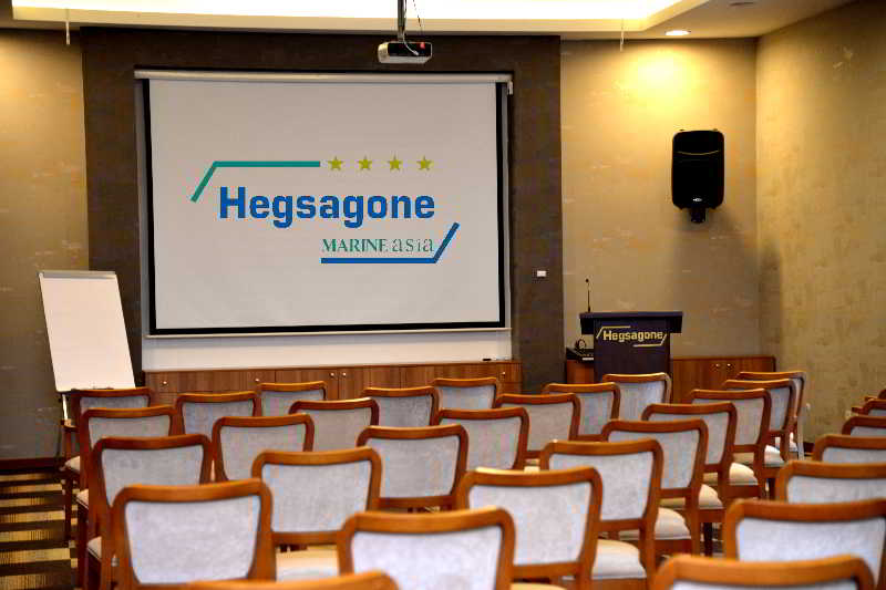 Conferences
Conferences
di Hegsagone Hotel