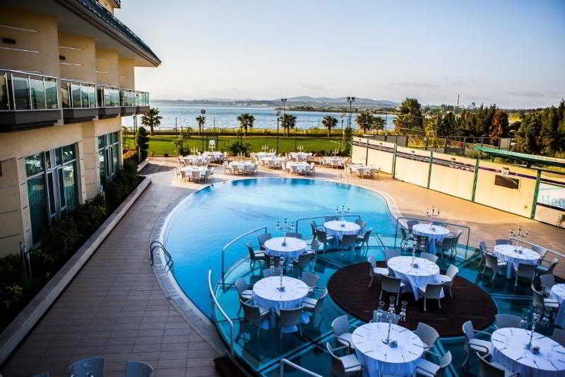 Pool
Pool
di Hegsagone Hotel