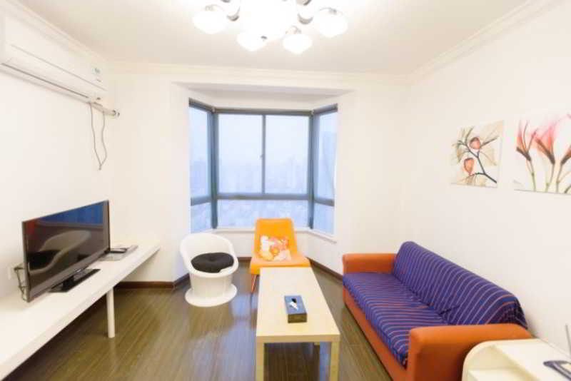 Room
 di Yopark Serviced Apartment- Luwan City Garden