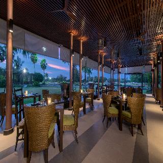 Restaurant
 di Le Meridien Suvarnabhumi Bangkok Golf Resort & Spa