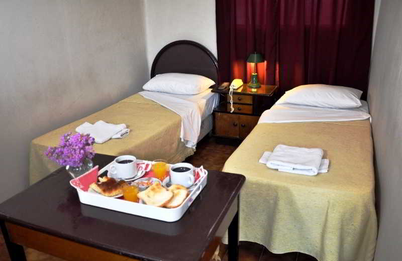 Room
Room
di You San Rafael