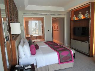 hotel-thumb