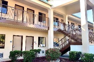 Days Inn by Wyndham North Little Rock / Maumelle