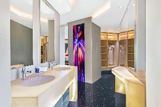 hotel-thumb
