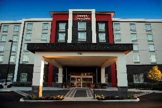 Hampton Inn & Suites by Hilton Thunder Bay image 1