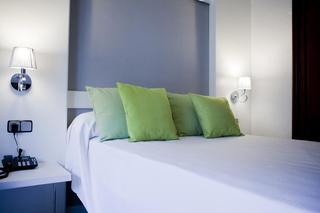 HOTEL MIR OCTAVIO