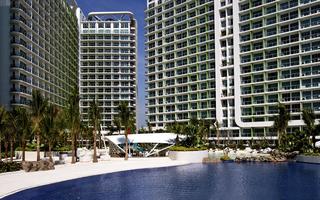 SIGLO SUITES @ The Azure Urban Resort Residences 비쿠탄 레일웨이 스테이션 Philippines thumbnail