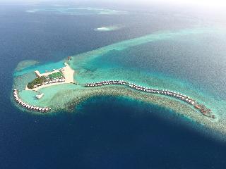 Grand Park Kodhipparu Maldives image 1