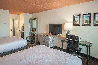 Holiday Inn Pensacola University Area