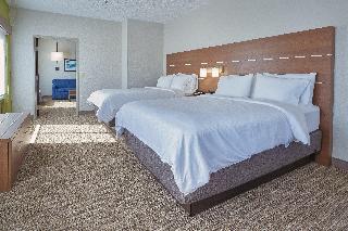 Holiday Inn Express and Suites Akron Regional Airp