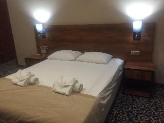 Royal Hotel