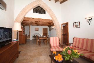 Finca Hotel Can Estades