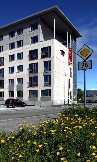 Thon Hotel Bronnoysund image 1