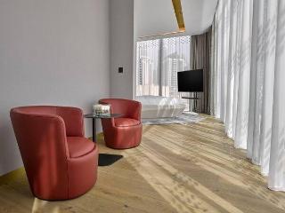 hotel-thumb