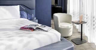 hotel-thumb