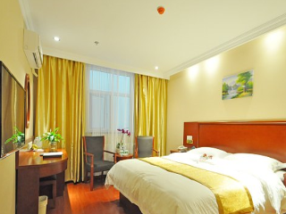 GreenTree Inn Linxi International Convention Center Express Hotel image 1