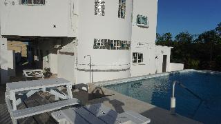 See Belize Vacation Rentals & Tours