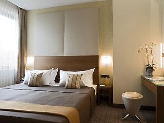 Room
Room
di Pullman Eindhoven Cocagne