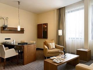 Room
Room
di Pullman Eindhoven Cocagne