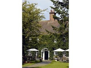 General view
General view
di Mercure Farnham Bush Hotel