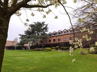 General view
General view
di Mercure Hull, Grange Park Hotel