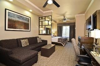 General view
 di Best Western Premier Crown Chase Inn & Suites
