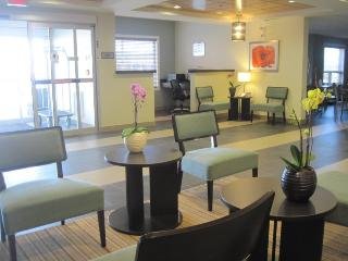 General view
General view
di Eod 9/30/11 B/W Thompson Hotel & Suites