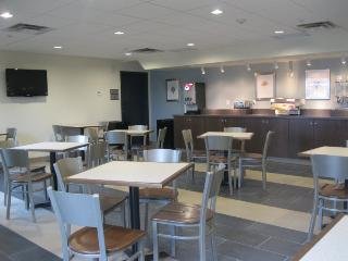 General view
 di Eod 9/30/11 B/W Thompson Hotel & Suites