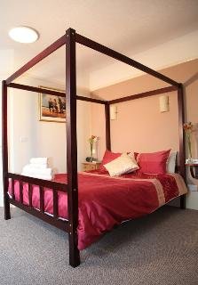 General view
General view
di BEST WESTERN Deincourt Hotel