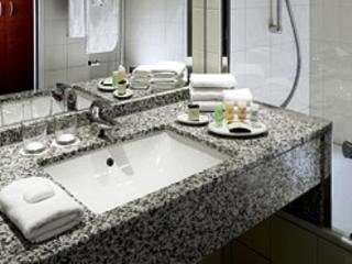 General view
General view
di Courtyard By Marriott Zurich Nord