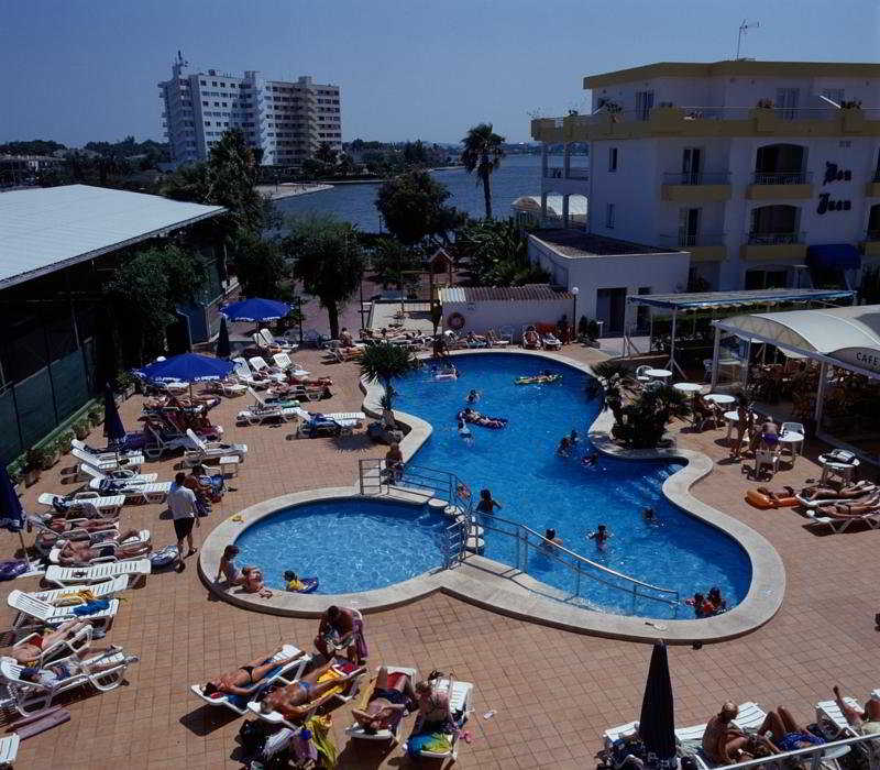 This photo about El Lago shared on HyHotel.com