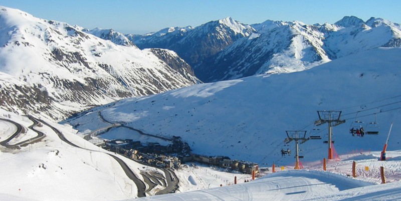 This photo about Cosmos Hotel shared on HyHotel.com