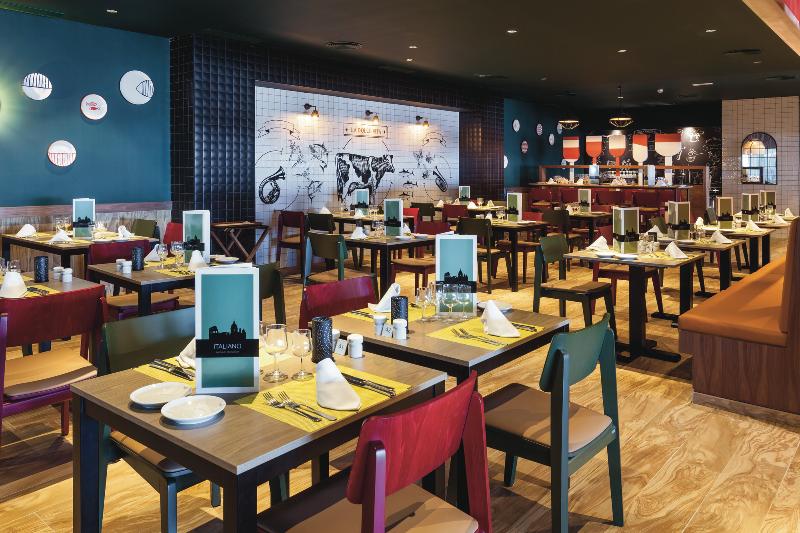 This photo about Hotel Riu Costa del Sol shared on HyHotel.com