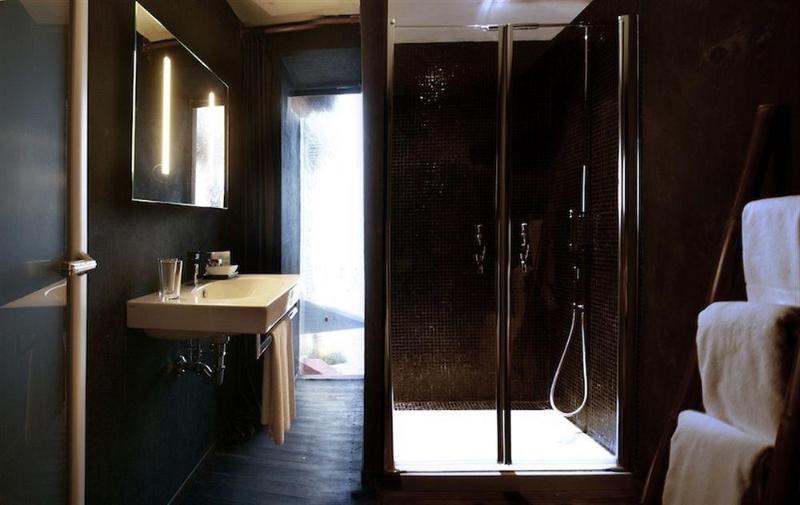 This photo about Mosquito Beach shared on HyHotel.com