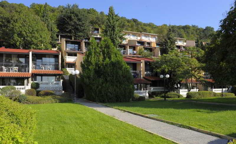 This photo about Villas Elenite shared on HyHotel.com