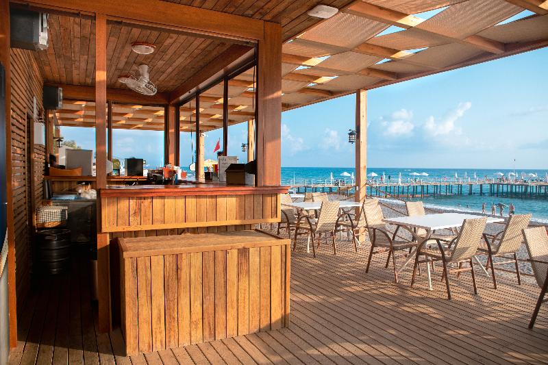 cheap resort hotels  to Spend holiday with family