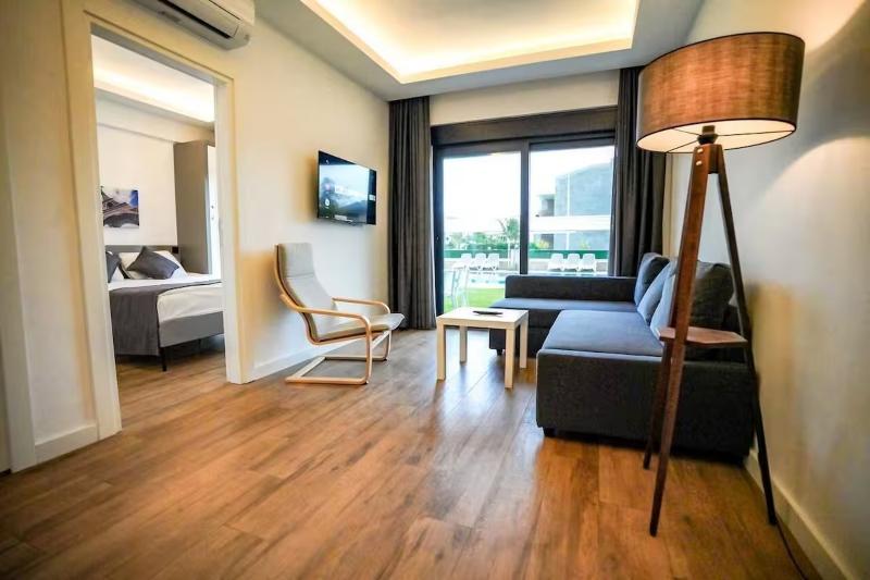 Room ROO.2B