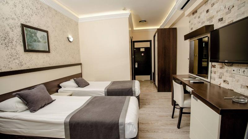 Room ROO.C1